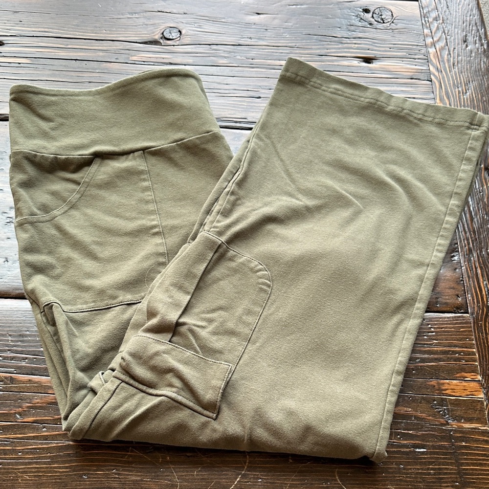 Women with Control Olive Cargo Pants Size LP
